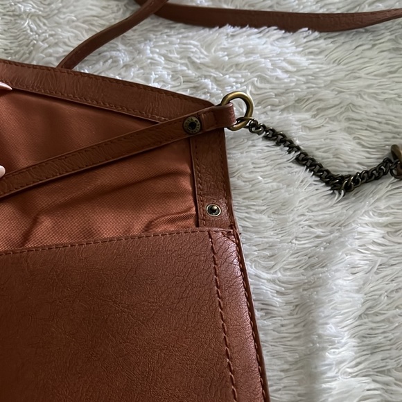 Camel envelope shoulder bag/cross body - Picture 4 of 5